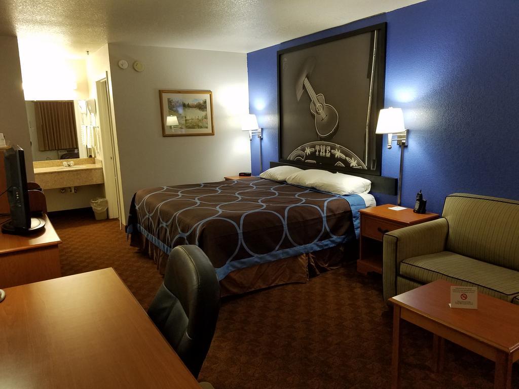 Super 8 By Wyndham Cleburne Motel Kültér fotó