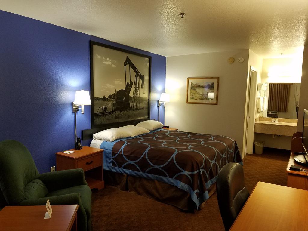 Super 8 By Wyndham Cleburne Motel Kültér fotó